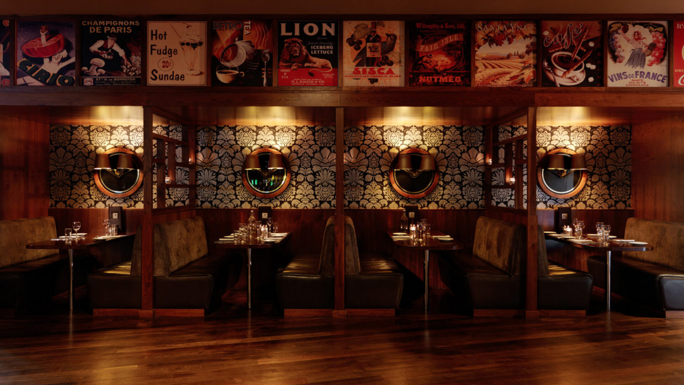 DINING_Bar _ Bistro _Manor-West-Hotel-Bistro-Dining