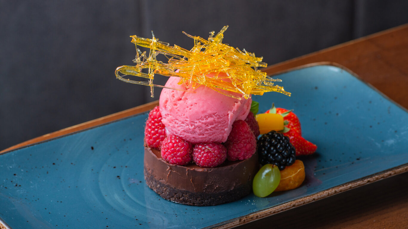 Manor West Tralee &ndash; FOOD &ndash; Torte